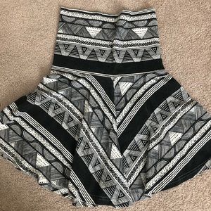 American Apparel skirt size small